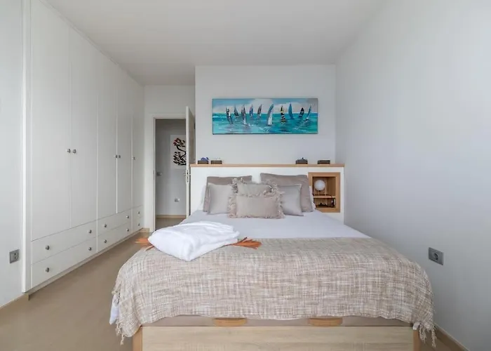 El Balcón De Abora * Playa Cancajos.- BreNa Baja (la Palma)